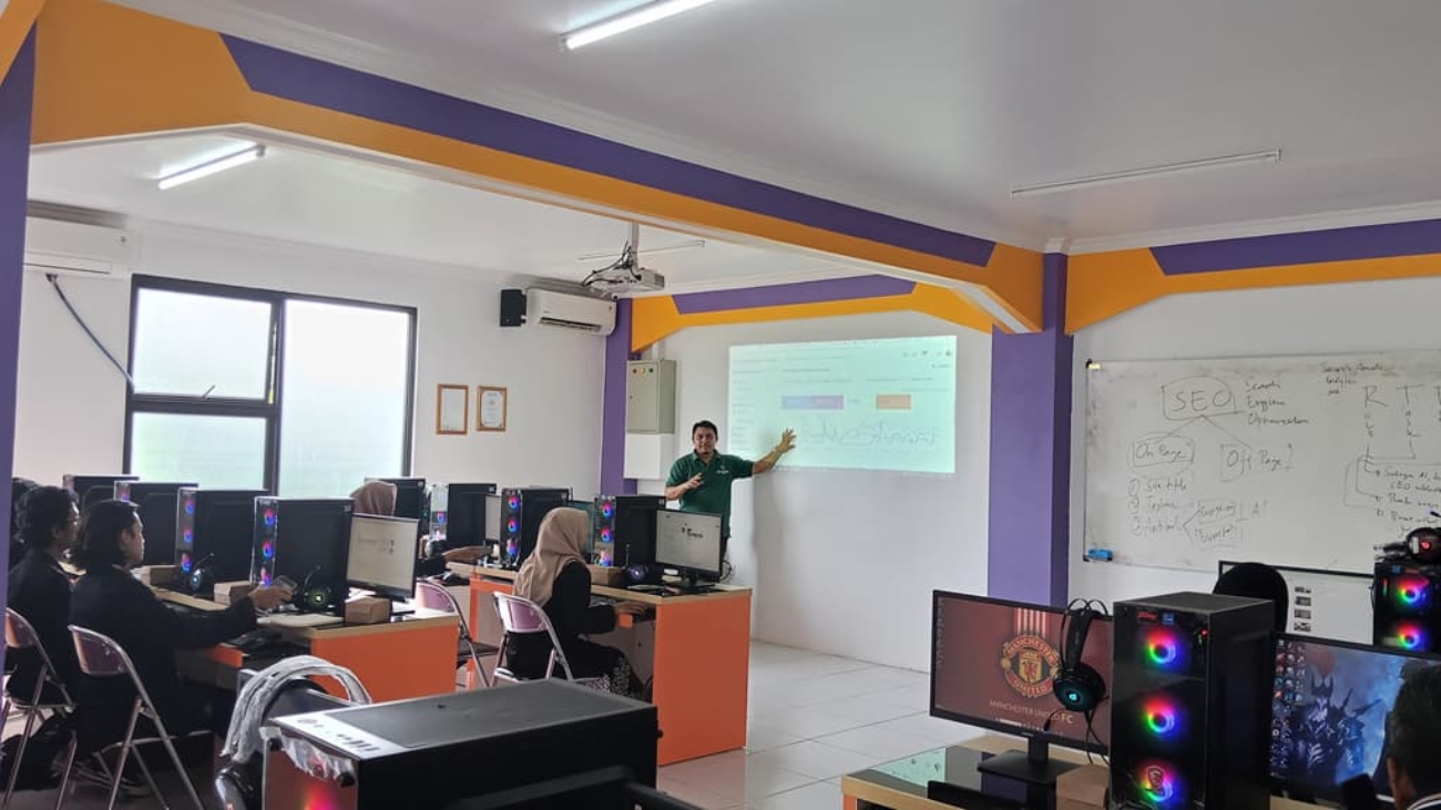 Pelatihan Jurnalistik Pesma An Najah (1)2